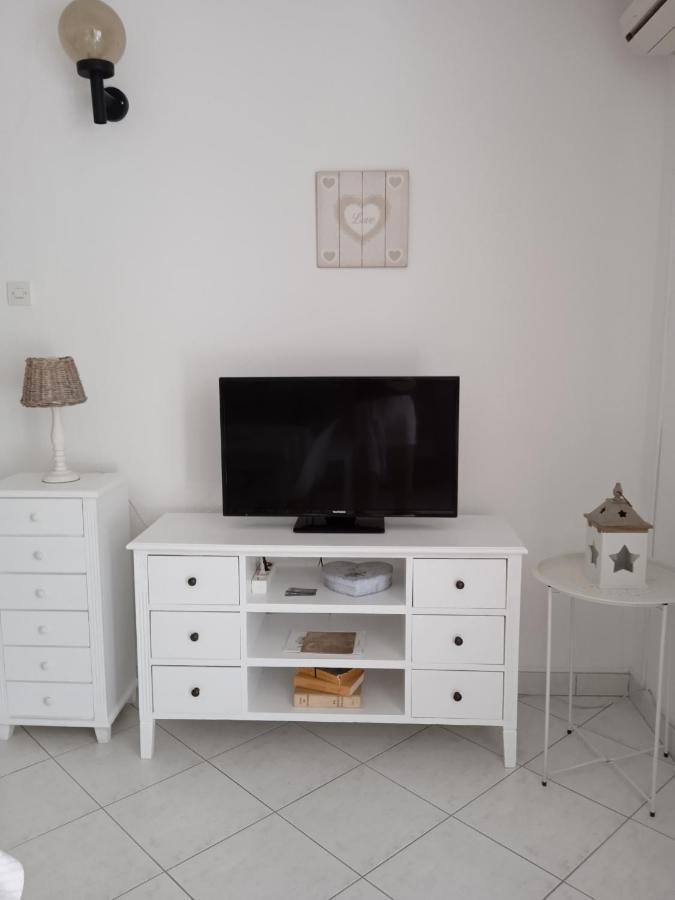 Apartmani More Комарна Екстер'єр фото